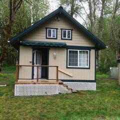 9516 Thunderbird Ln, Concrete, WA 98237-9361