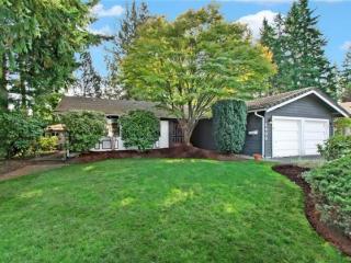 2408 Larlin Dr, Everett WA  98203-6929 exterior