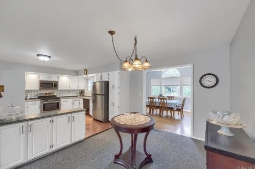 3156 Wharton Dr, Yorktown Hgts, NY 10598-2525