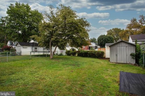 210 Dupont St, Ridley Park PA  19078-2904 exterior