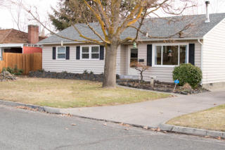 919 29th Ave, Yakima, WA 98902-1001