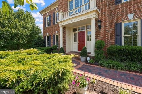 40239 Browns Creek Pl, Leesburg, VA 20175-8804