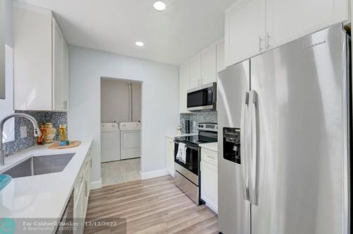 1485 1st Ct, Boynton Beach FL  33435-2609 exterior