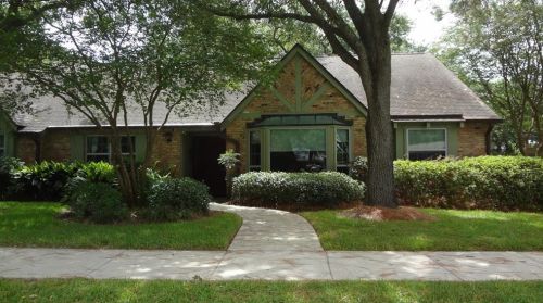 2010 Willow Wisp Dr, Taylor Lake Village, TX 77586-3312