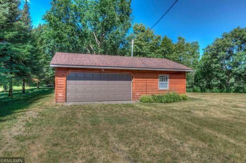 2244 127th St, New Johannesburg WI  54017-6114 exterior