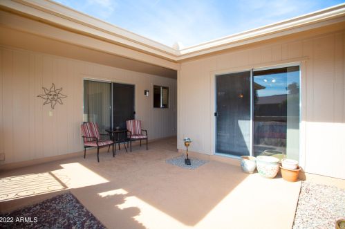 10144 Mountain View Rd, Sun City, AZ 85351-4817