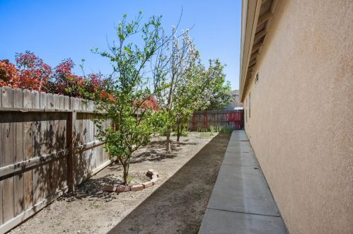 2311 Portifino St, Manteca CA  95337-8405 exterior