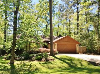 122 Sun City Ln, Conroe TX  77304-1229 exterior