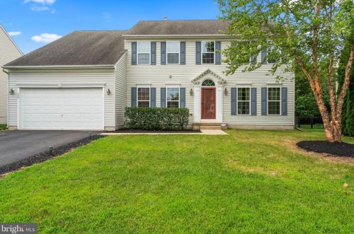 608 Archibald Ln, Florence NJ  08518-4010 exterior