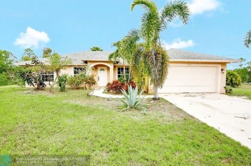 18565 Orange Grove Blvd, Town Of Loxahatchee Groves, FL 33470-2371