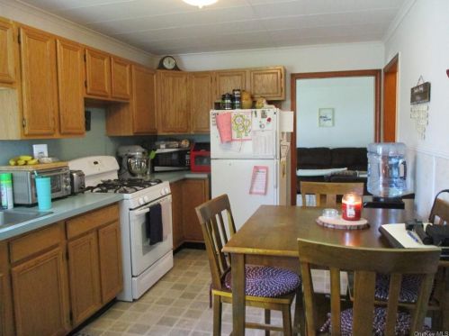 524 State Route 42, Sparrowbush, NY 12780-5514