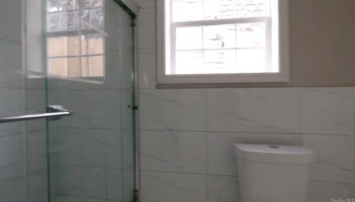 21 Terrace Ave, Mount Vernon NY  10550-1814 exterior