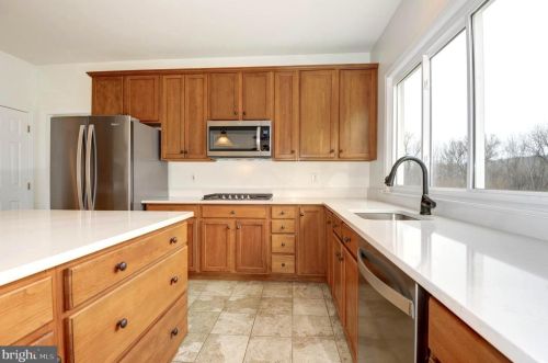 14340 Milltown Rd, Lovettsville VA  20180-3316 exterior