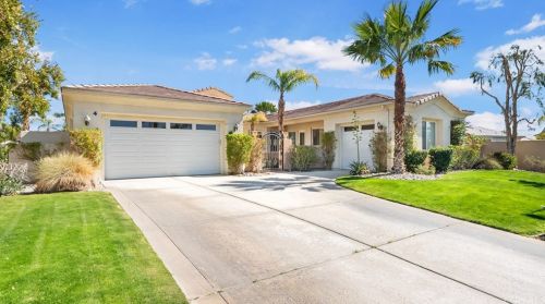4 Eiffel Ct, Rancho Mirage, CA 92270-2732