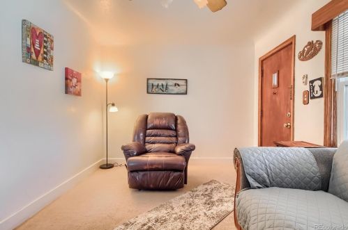 4100 Pearl St, Englewood CO 80113-6913 exterior