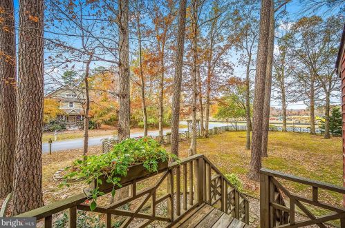 37964 Fenwick Cir, Selbyville DE  19975-4139 exterior