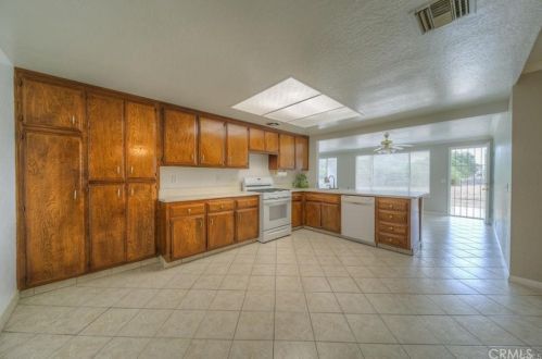 22414 Black Beauty Trl, Wildomar CA  92595-9764 exterior