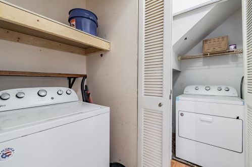 14677 Pine Glen Cir, Lutz FL  33559-3289 exterior