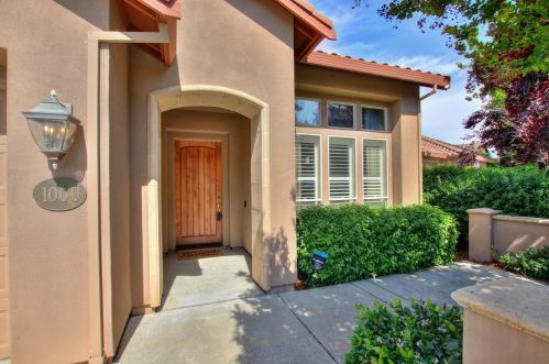1000 Souza Dr, Folsom CA  95762-7550 exterior