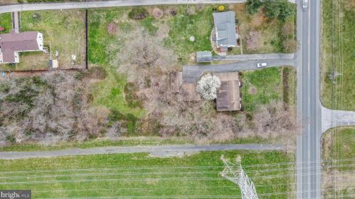 1527 Bear Corbitt Rd, Bear DE  19701-1529 exterior