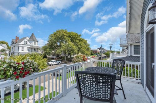 211 Ave, Belmar NJ 07719-2014 exterior