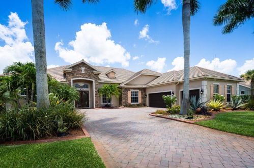 844 Habitat Ln, Palm City, FL 34990-1531