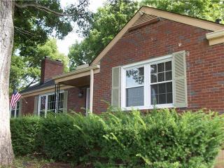 301 Bowwood Dr, Nashville, TN 37217-2301