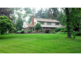5701 King Of Arms Dr, Gibsonia, PA 15044-9717