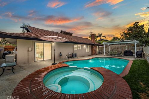 3024 Sheri St, Orange, CA 92865-1623