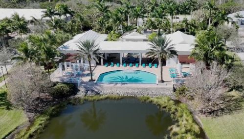 4036 Kingston Ln, West Palm Beach FL  33418-3425 exterior