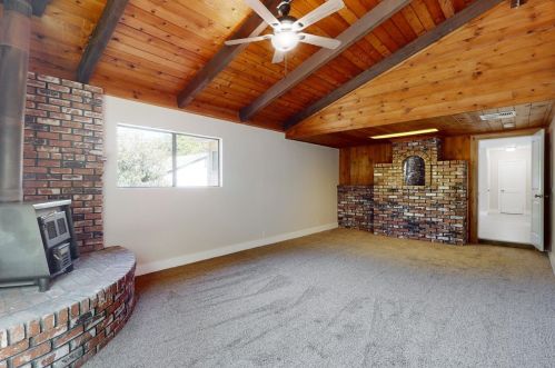 16 Midway Dr, Oroville CA  95966-3656 exterior