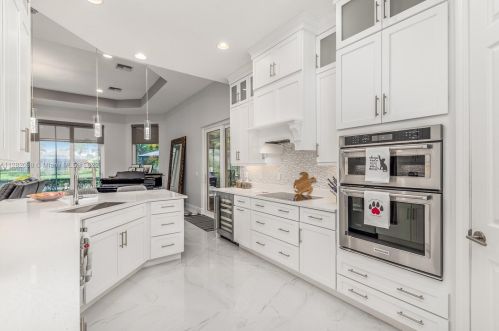 8801 One Putt Pl, Fort Pierce FL  34986-3068 exterior