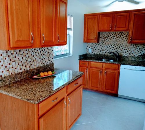 709 Saxony O, Delray Beach, FL 33446-1067