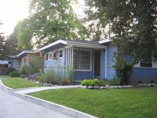641 Michigan Ave, Pasadena CA  91106-1134 exterior