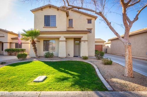 875 Savannah Dr, Chandler, AZ 85225-1365