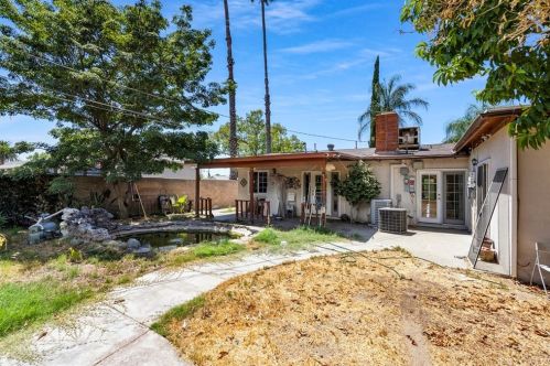 3095 Sepulveda Ave, San Bernardino CA  92404-2330 exterior