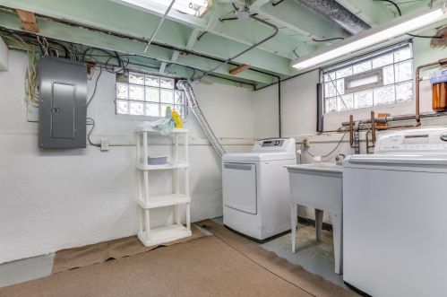 5628 38 Ave, Kenosha WI 53144-2725 exterior