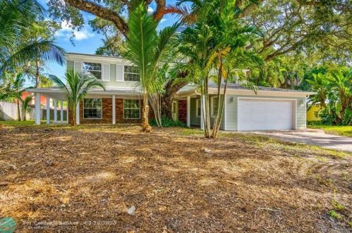 601 Flamevine Ln, Vero Beach, FL 32963-1857