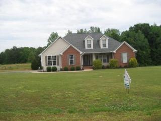 71 Beau Monde Rd, Michie, TN 38357-5092