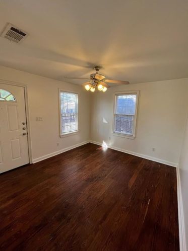 1801 Cedar Ave, Austin TX  78702-1429 exterior