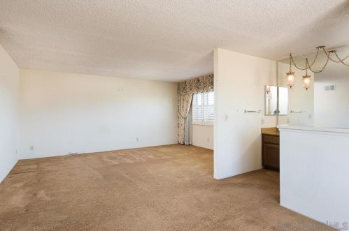 1201 Rippey St, El Cajon CA  92020-1741 exterior