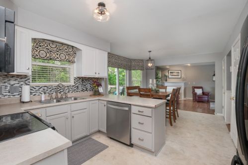 6464 Edgecliff Ter, Idlewild KY  41005-8143 exterior