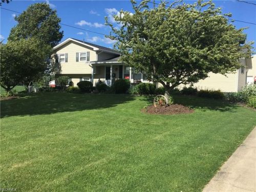 1976 Alabama Ave, West Lebanon, OH 44618-9526