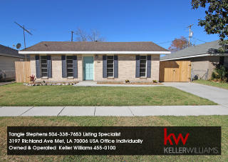 384 Pat Dr, Westwego, LA 70094-2843