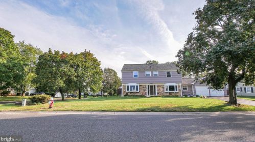 219 Tiffany Ln, Willingboro, NJ 08046-3823