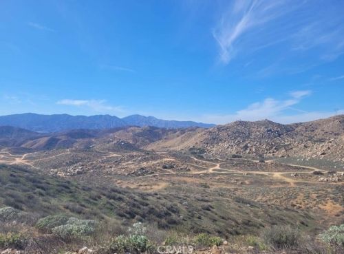 28185 Lindell Rd, Lake Elsinore CA  92532-7348 exterior