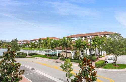 2720 119th Ter, Hollywood FL  33025-5664 exterior