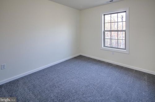 111 Mourning Dove Ln, Dover DE  19901-9322 exterior