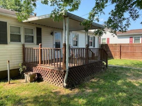 419 Eastern Ave, Washington Ch, OH 43160-1120