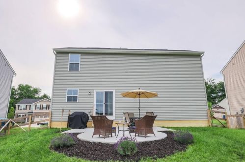 145 Wooded Ridge Dr, Amelia OH  45102 exterior
